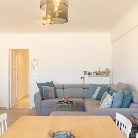 Apartment Lecomte Ostende