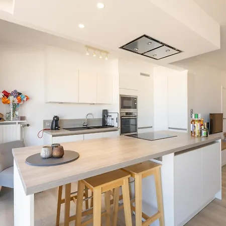 Lecomte Apartment *
